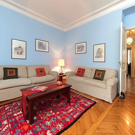 La Belle Epoque Five Stars House نيس
